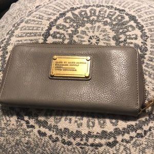 Marc Jacobs leather wallet